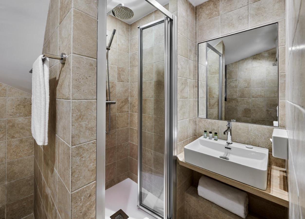 Hotel Le Suquet Cannes Buitenkant foto