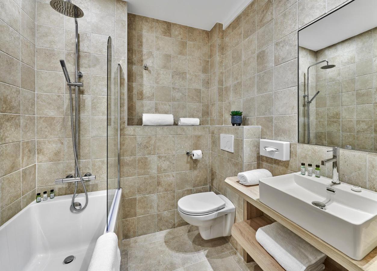 Hotel Le Suquet Cannes Buitenkant foto